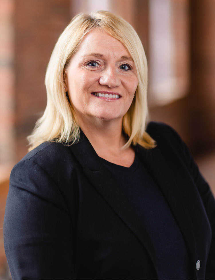 Patty Roberts - Family Law Attorney, IL